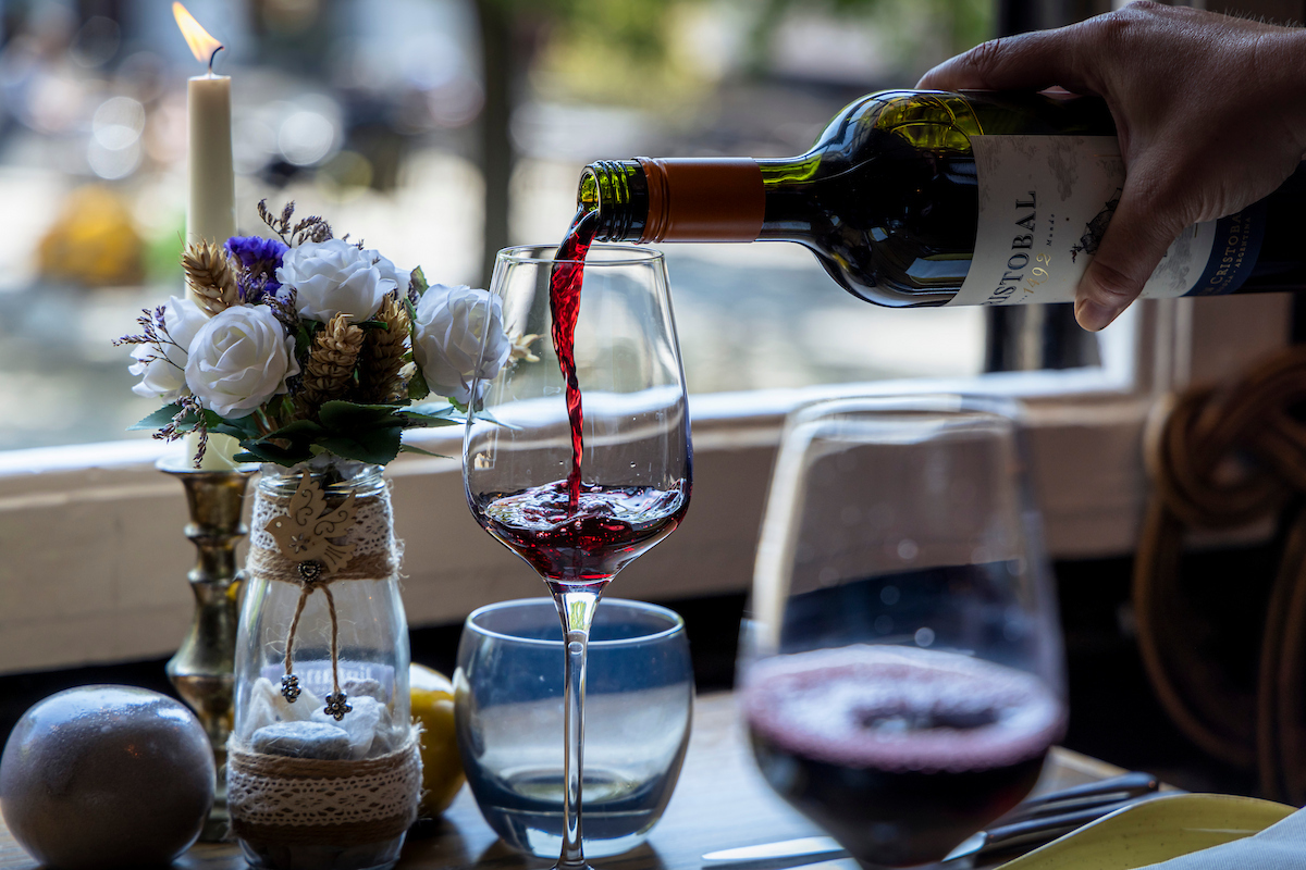 Red wine service